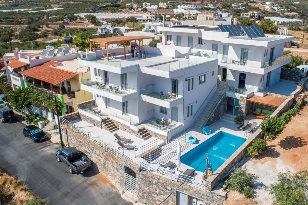 Asteri Apartments Und Studios Makrýgialos Exteriör bild